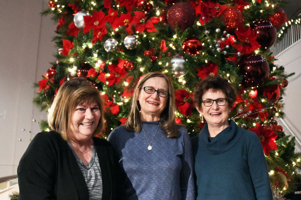 111 Shirley Liebig, Marlene Rickert and Madonna Mohnsen.jpg